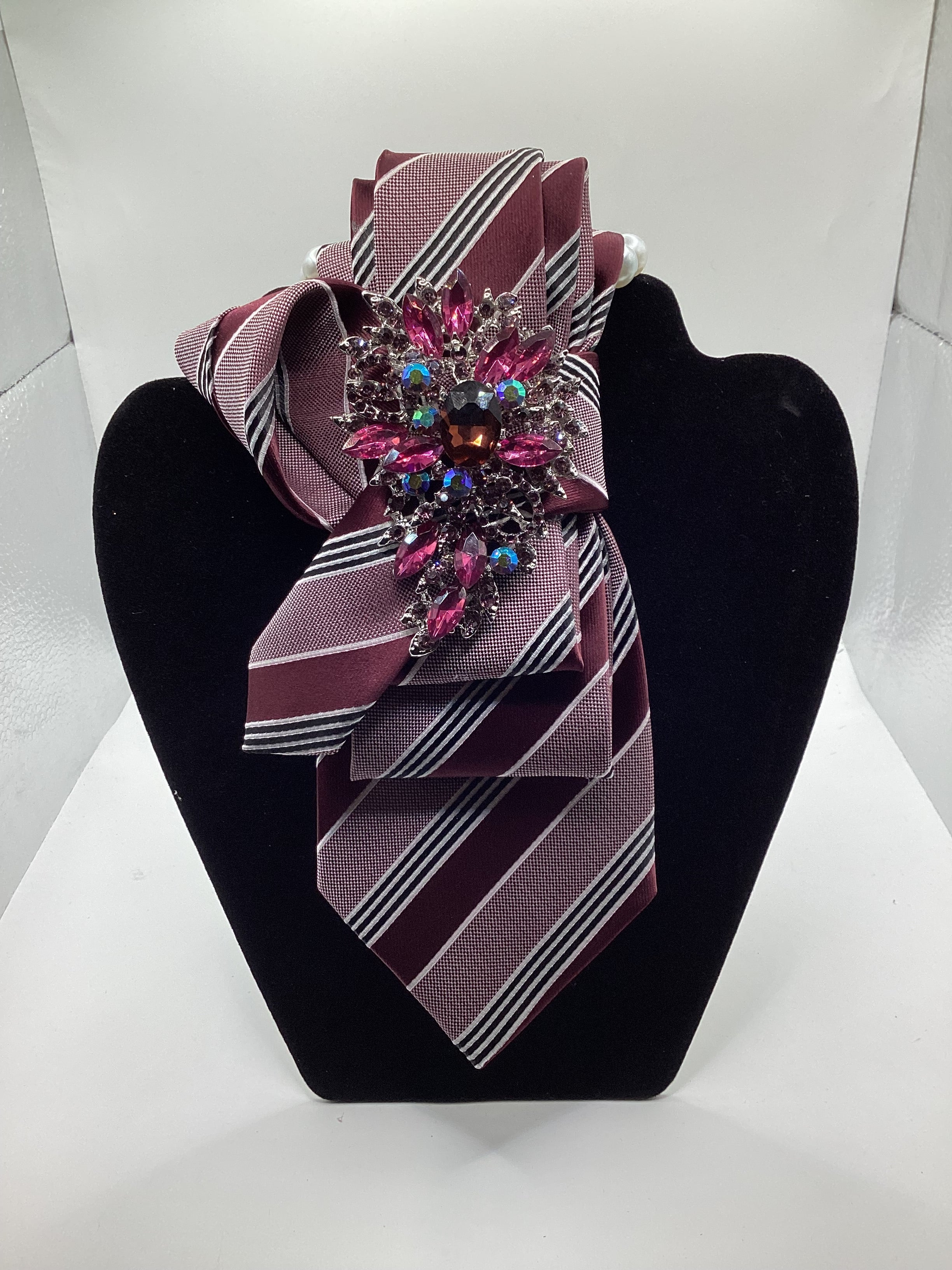 Berry Blush Glam Statement Tie