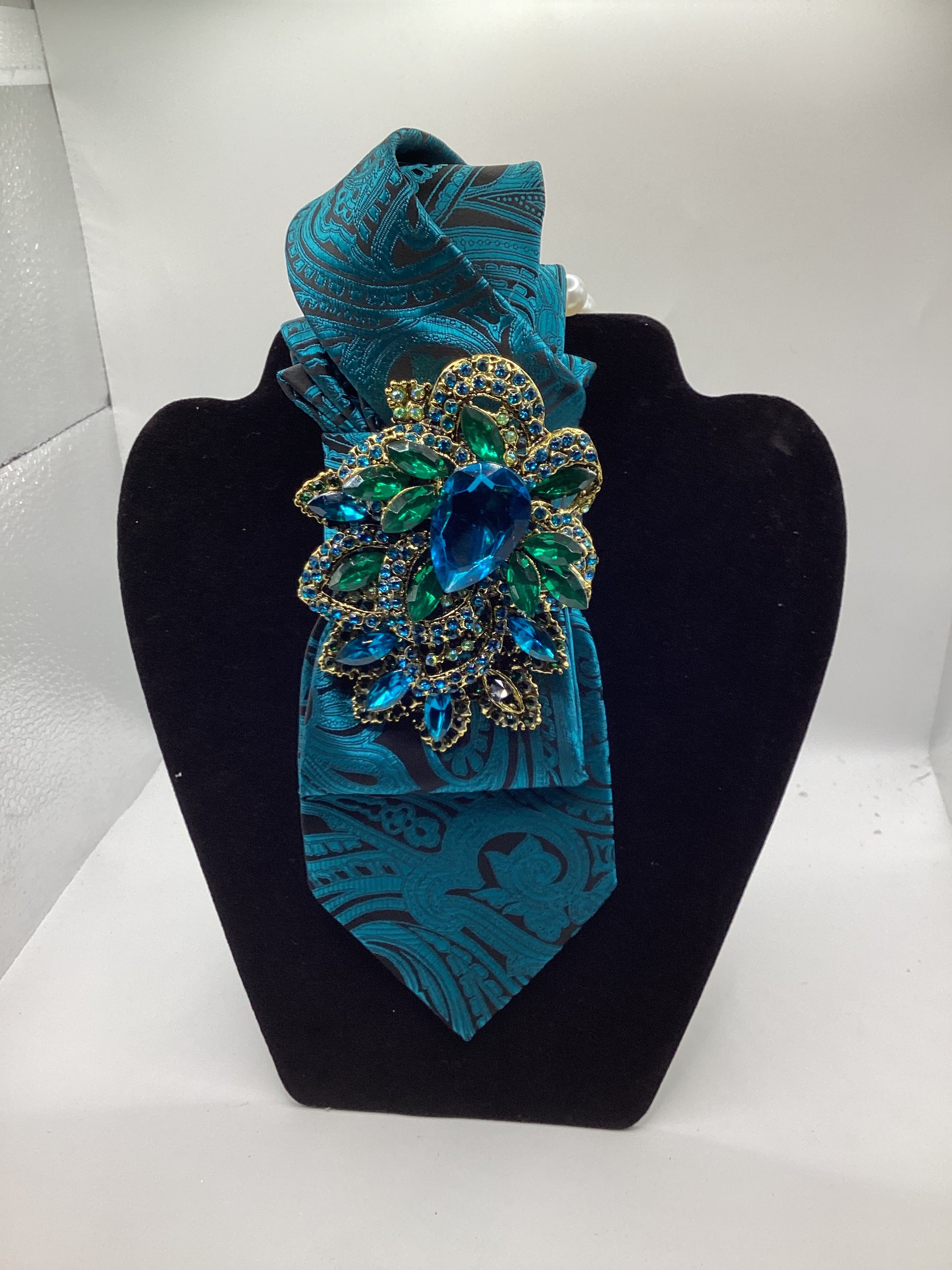 Ocean Majesty Statement Tie
