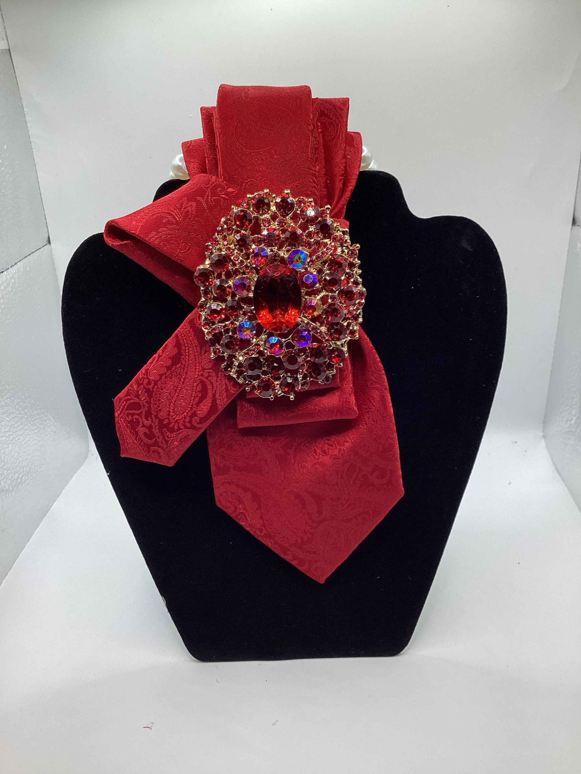 Ruby Royale Brooch Tie