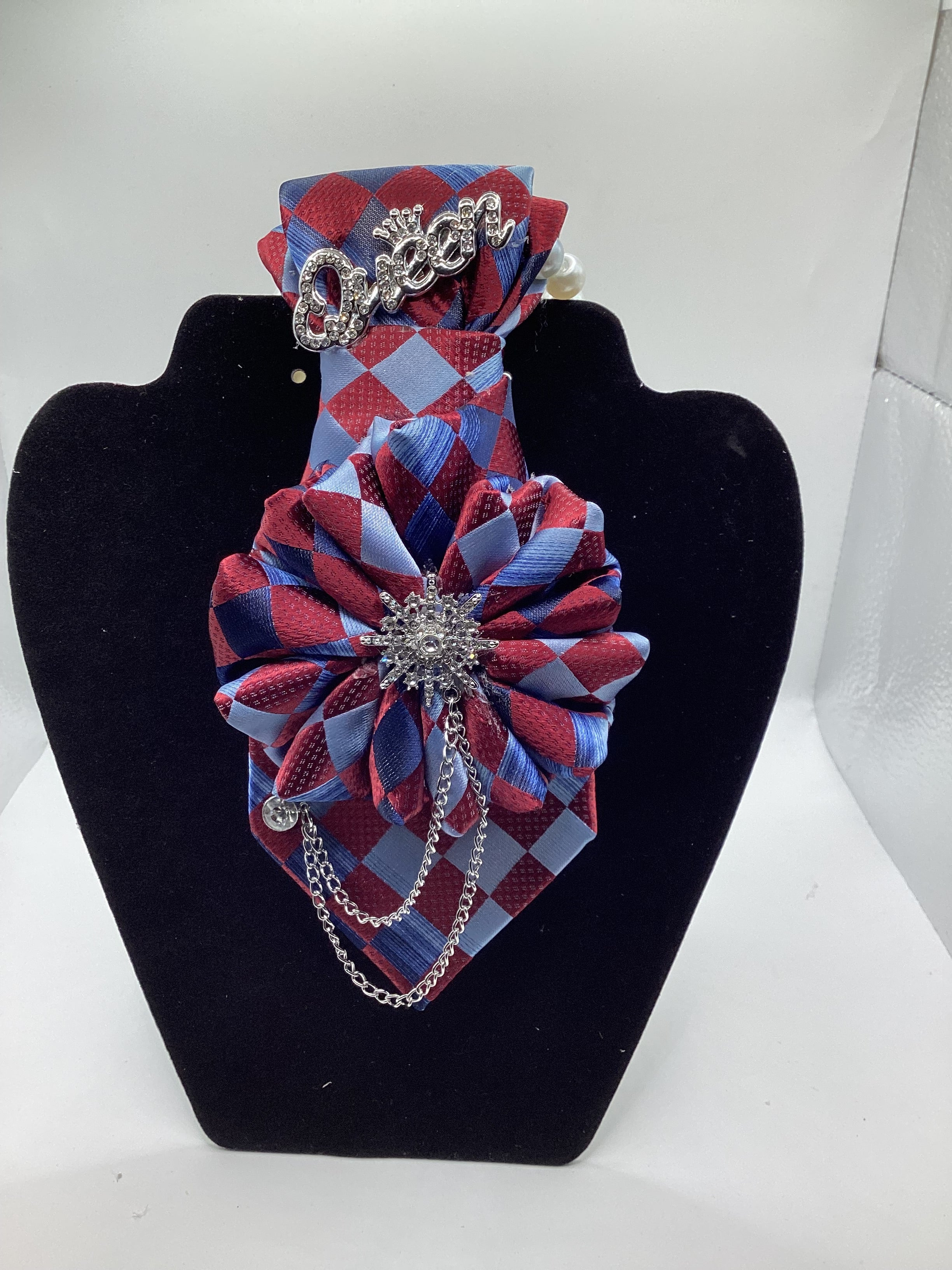 Burgundy & Blue Queen Statement Tie