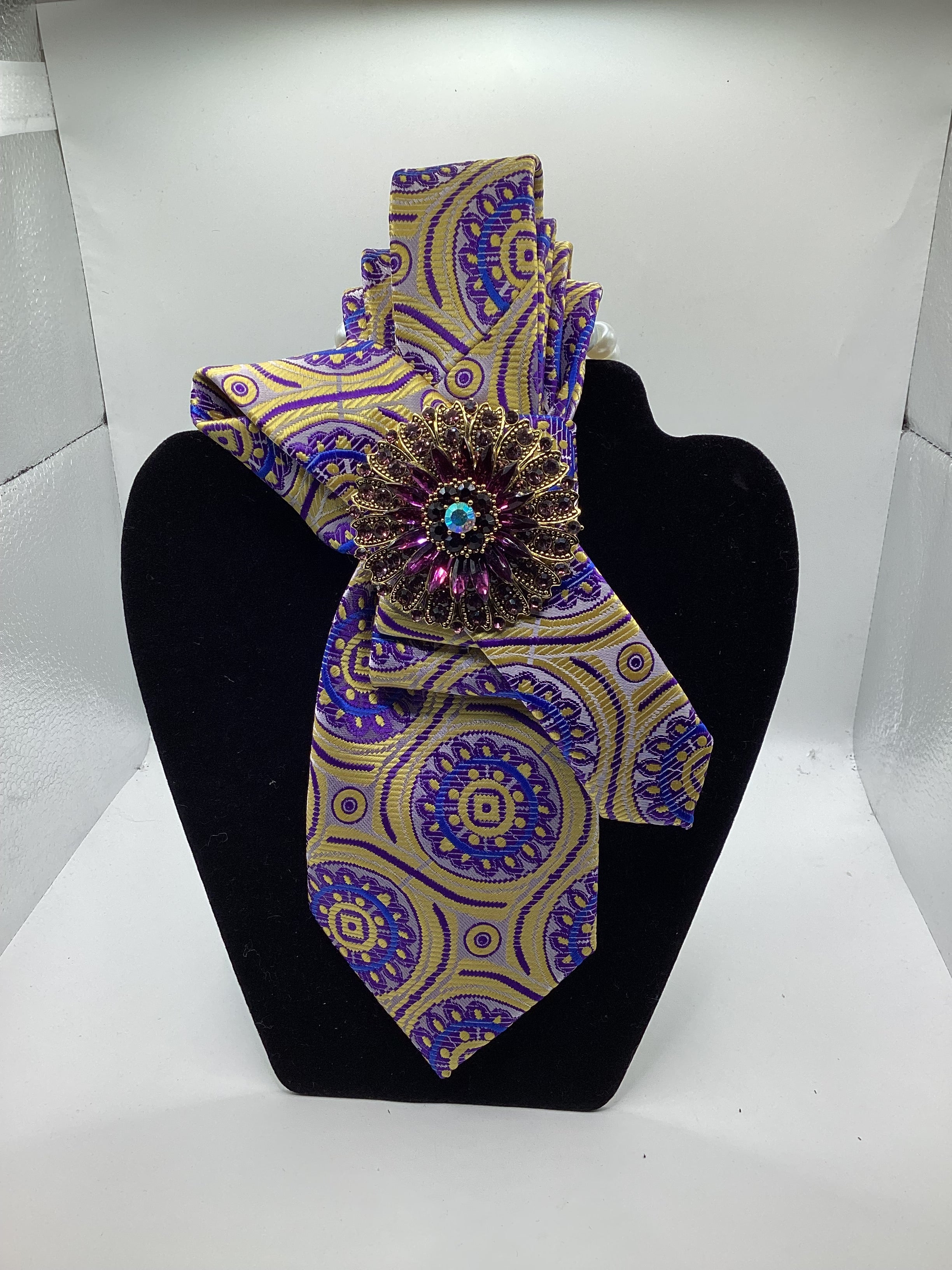 Royal Radiance Purple & Gold Statement Tie – Regal Heritage Collection