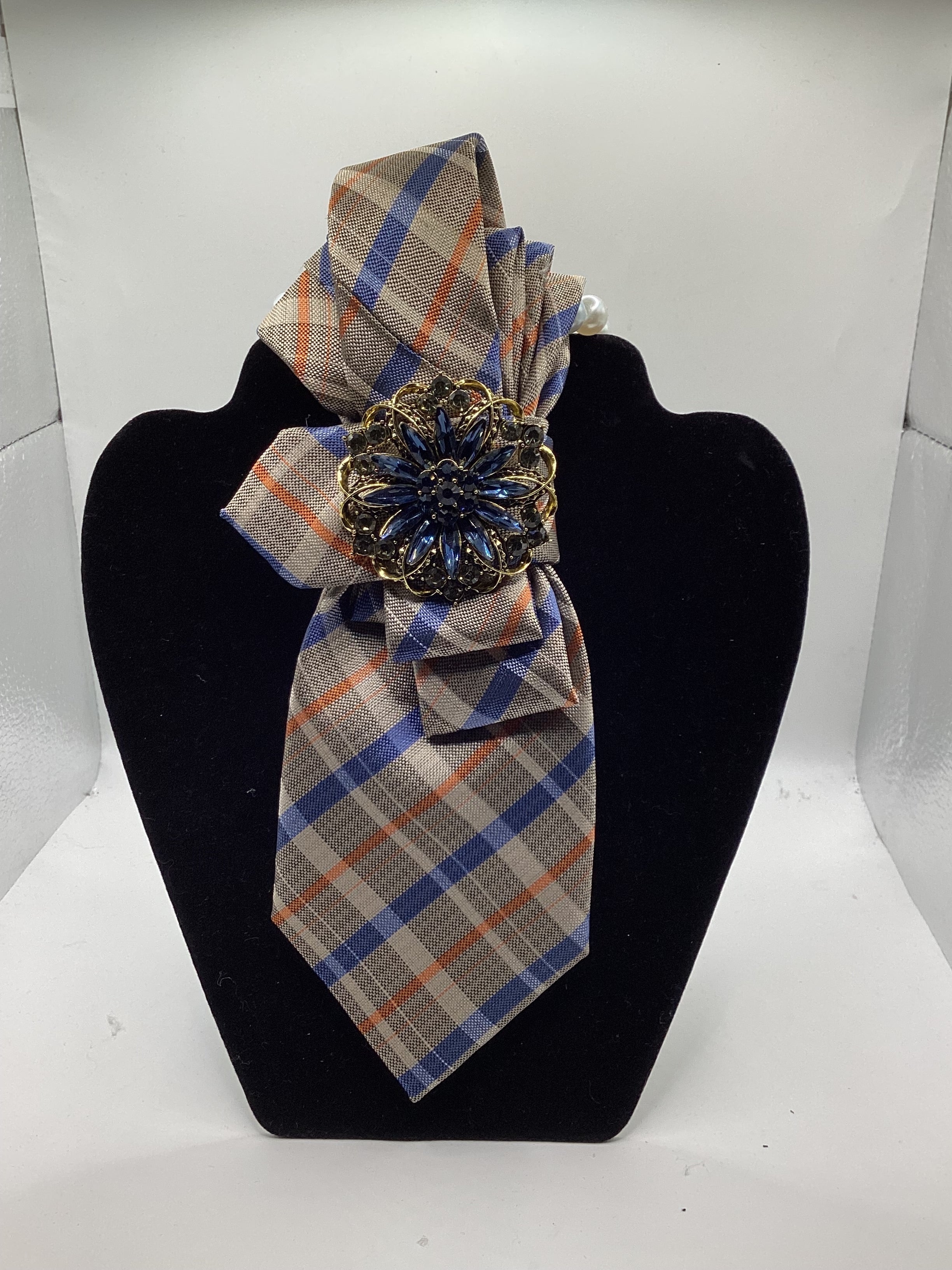 Royal Plaid Elegance Statement Tie – Navy Crystal Floral Brooch