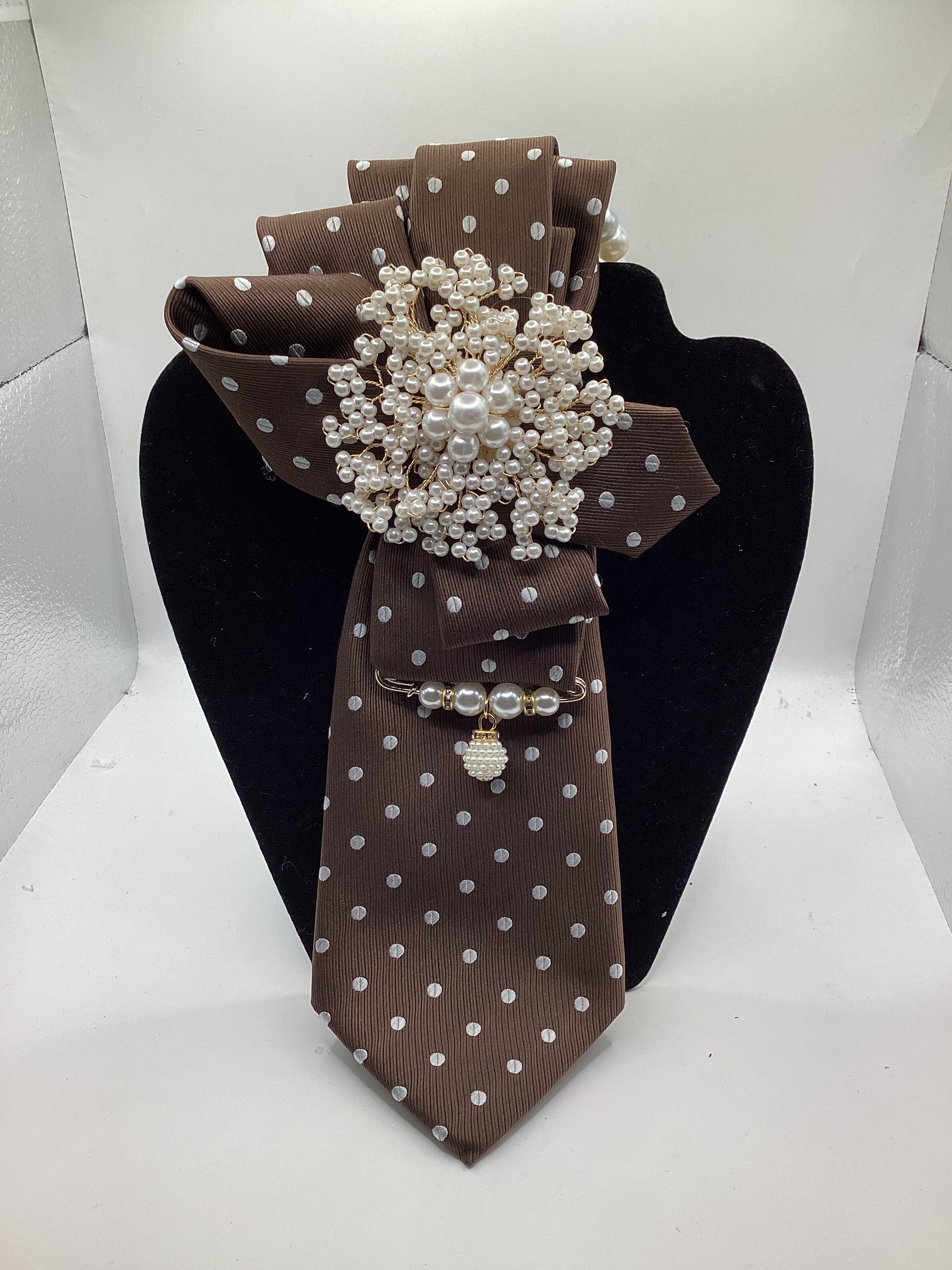 Mocha Pearl Elegance Neckwear – Tee’s Ties Signature Collection