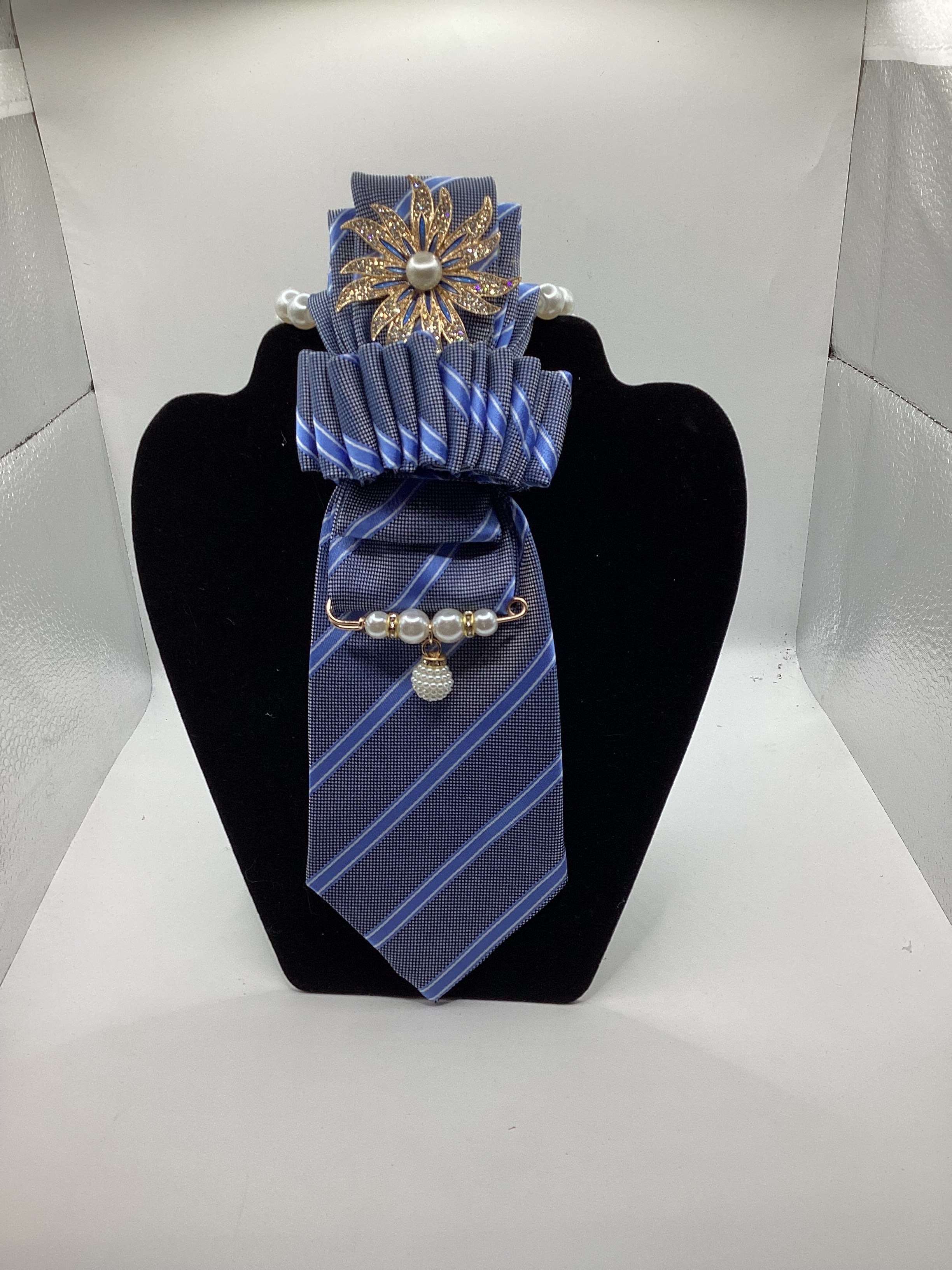 Blue Pearl Heirloom Statement Tie