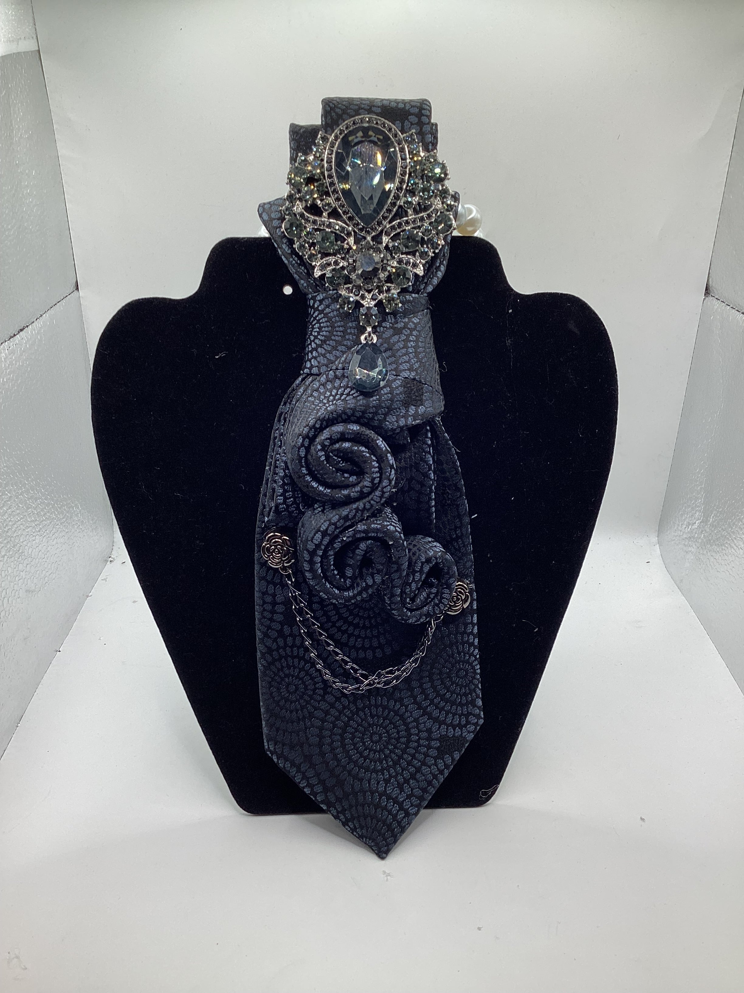 Eclipse Crystal Designer Tie