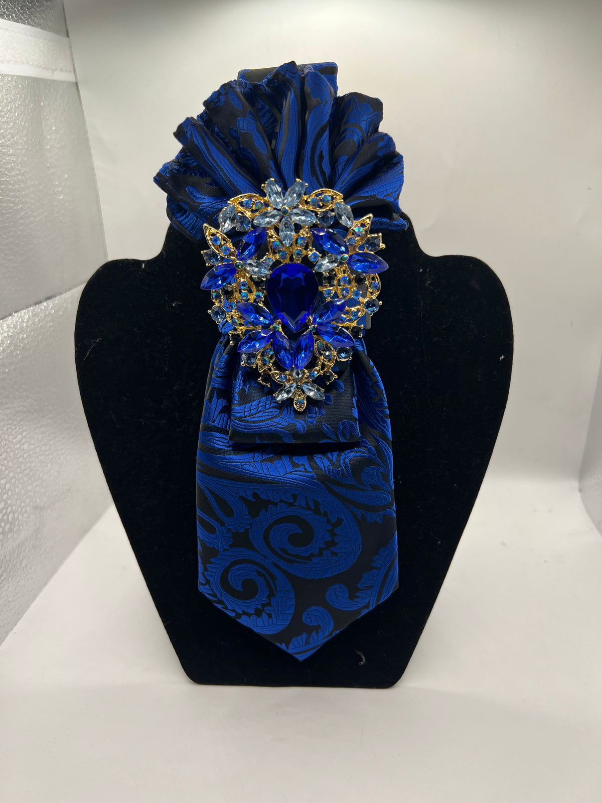 Royal Sapphire Elegance Statement Tie