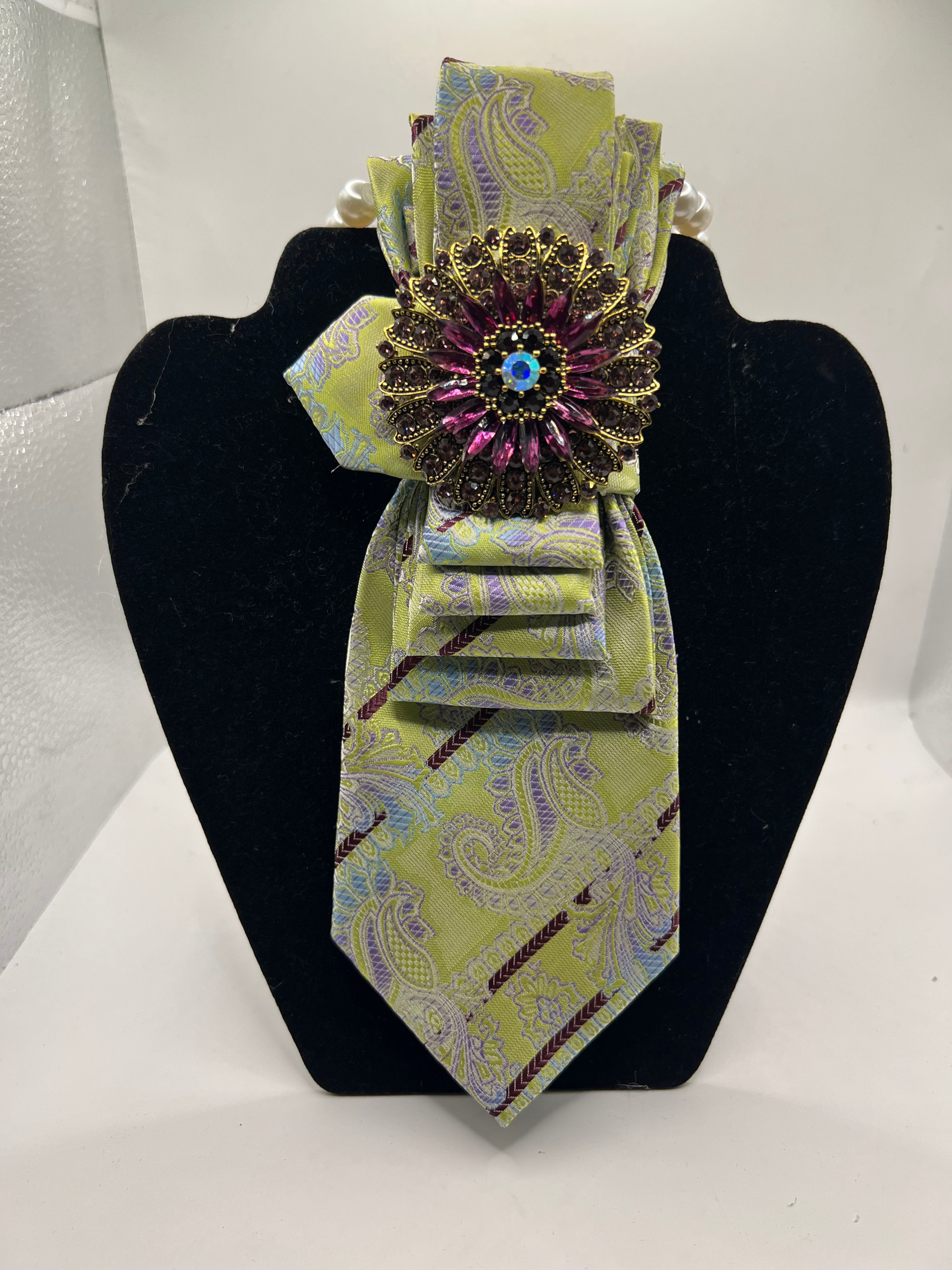 Amethyst Paisley Elegance Statement Tie – Lime & Purple