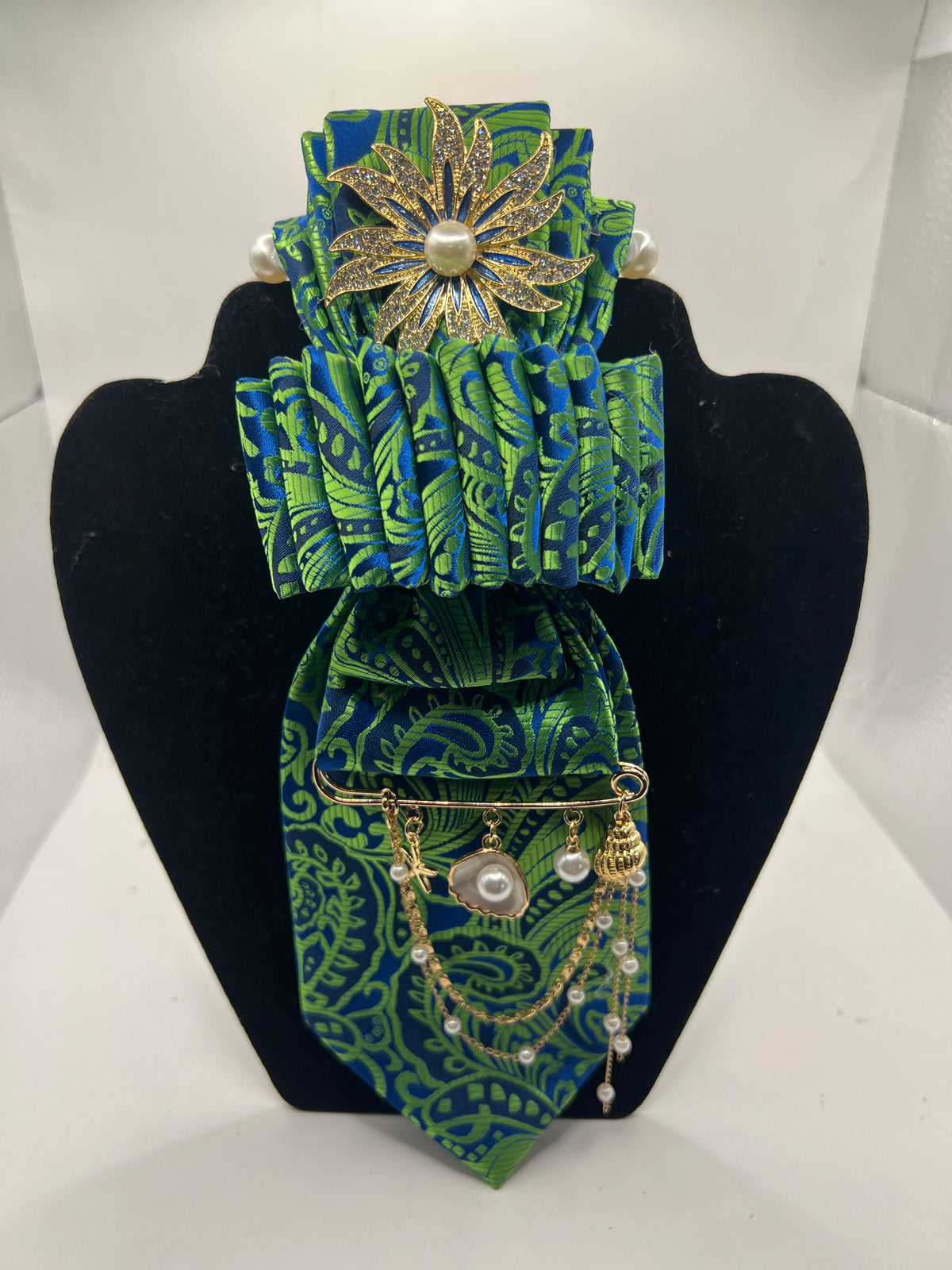 Royal Blue & Lime Luxe – Pearl and Gold Statement Tie