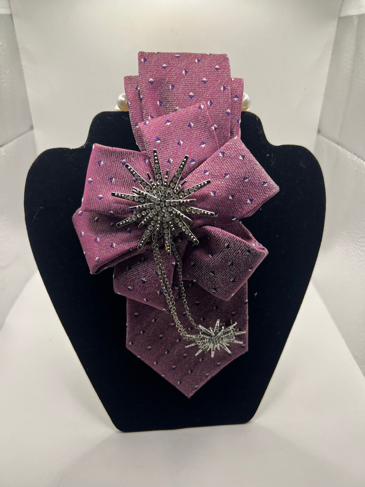 Starlight Rose – Luxury Embellished Statement Tie