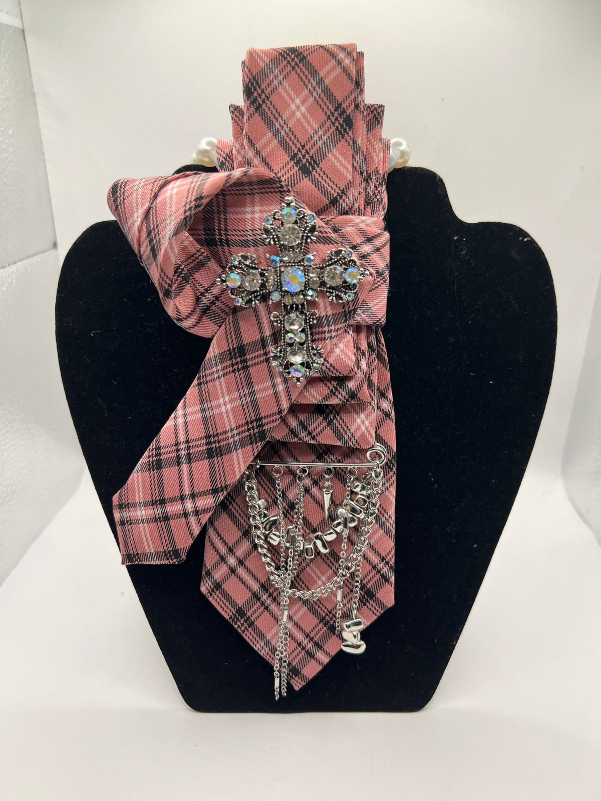 Pink Plaid Glamour Breast Cancer Awareness Statement Tie 2